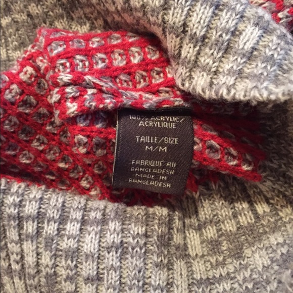 4/$25 Light Sweater 3/4 Sleeves - Picture 4 of 7